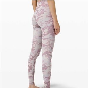 Lululemon Wunder Under High-Rise Tight 28" *Luxtreme, size 6